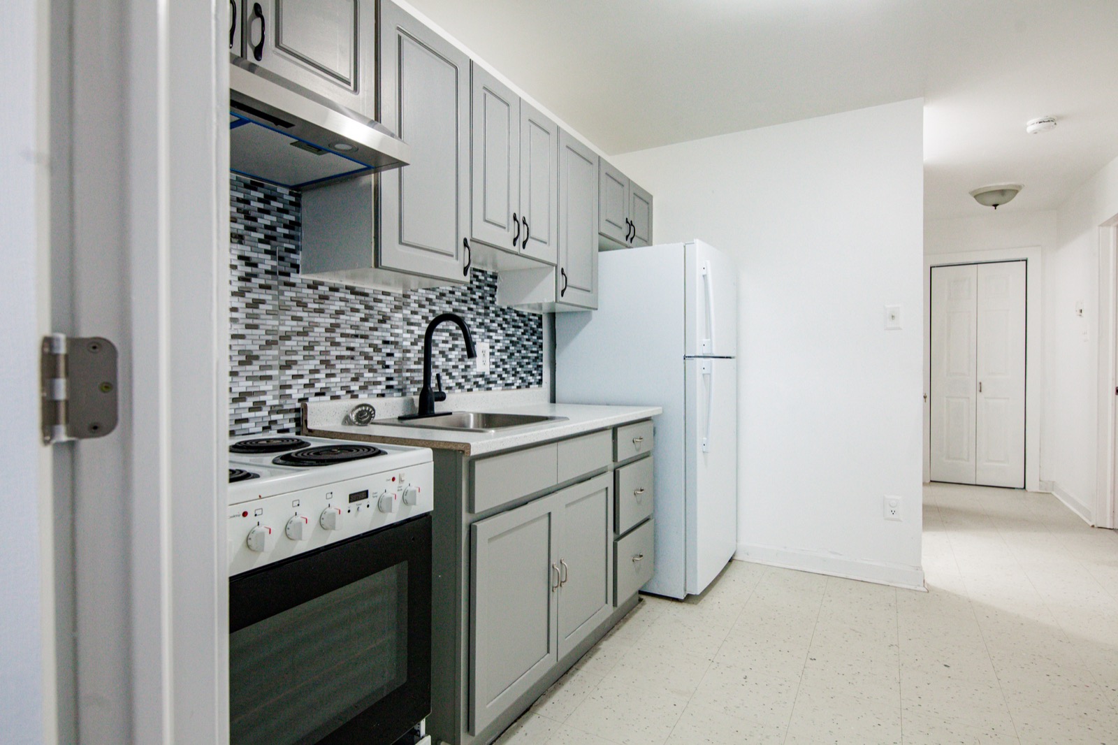 29 Primrose suite photo 8